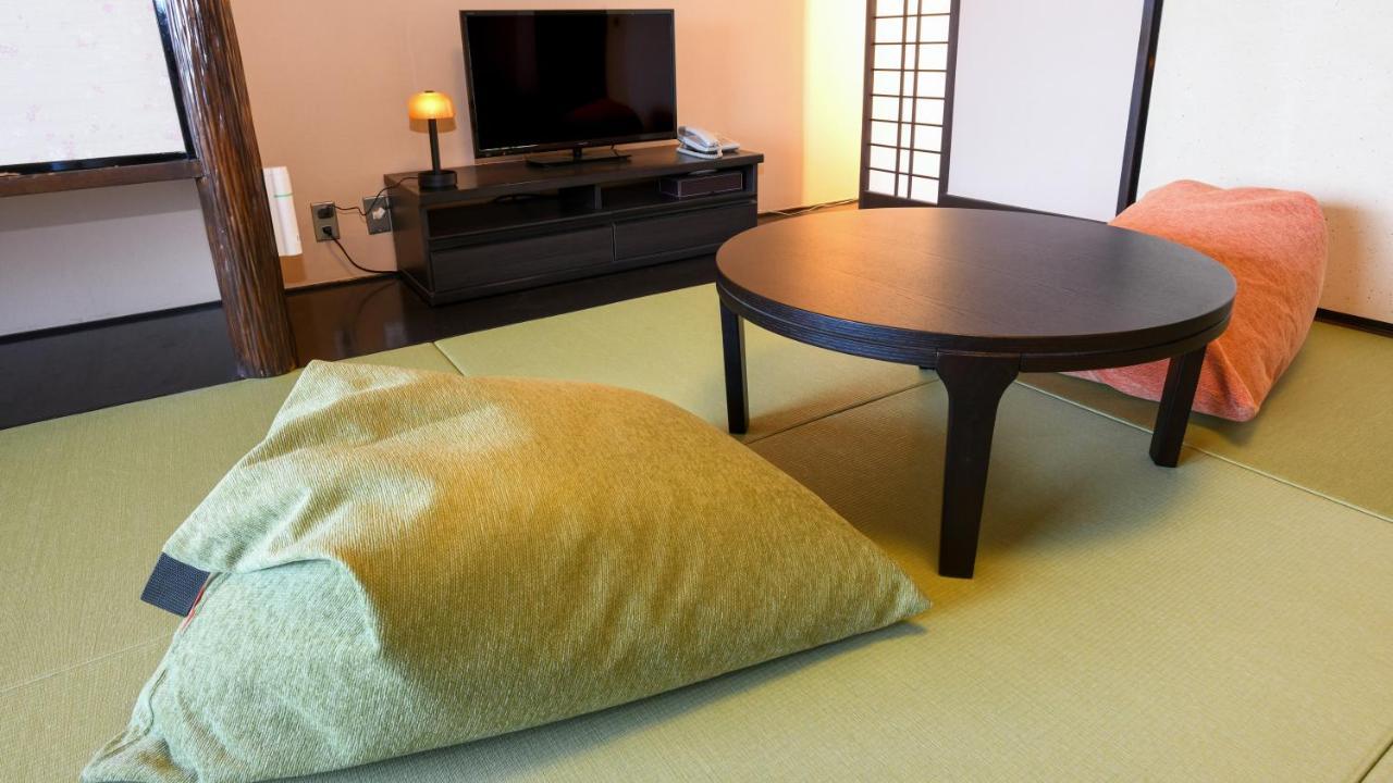 Aso Hotel Bagian luar foto