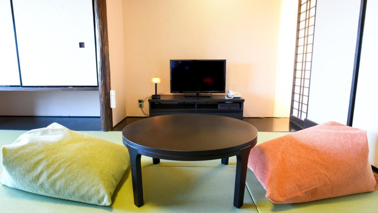 Aso Hotel Bagian luar foto